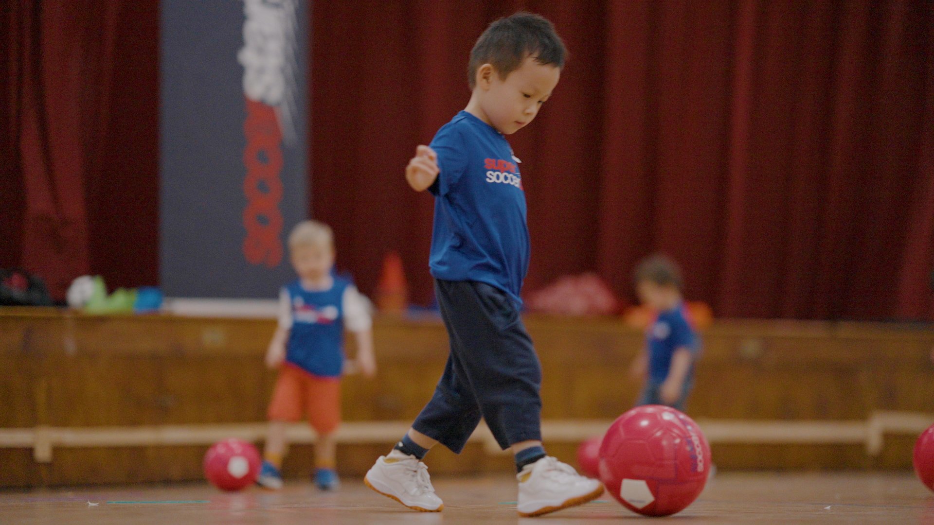 Soccer Stars 2-Minute Video.00_00_35_05.Still009