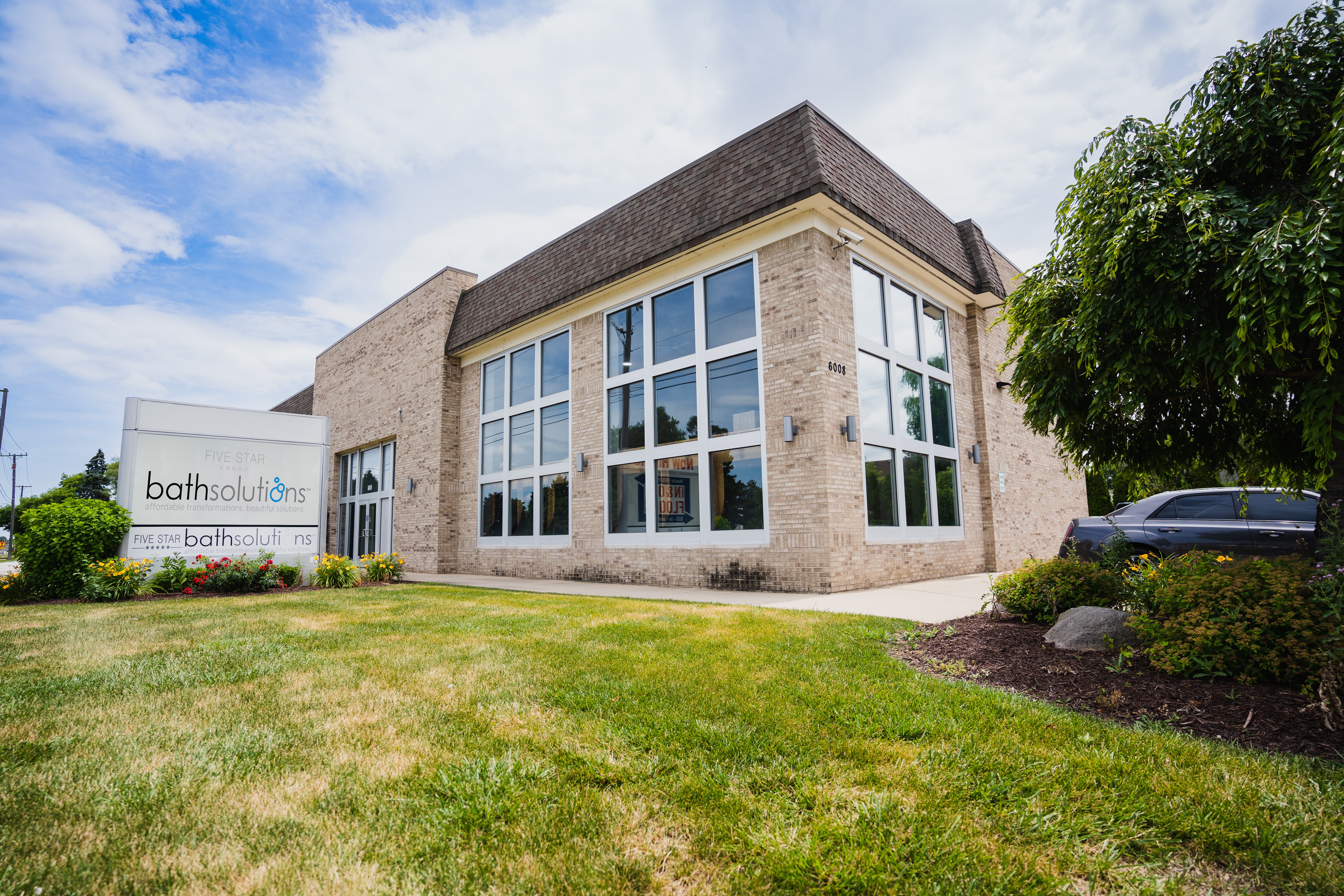 Five Star Bath Solutions building